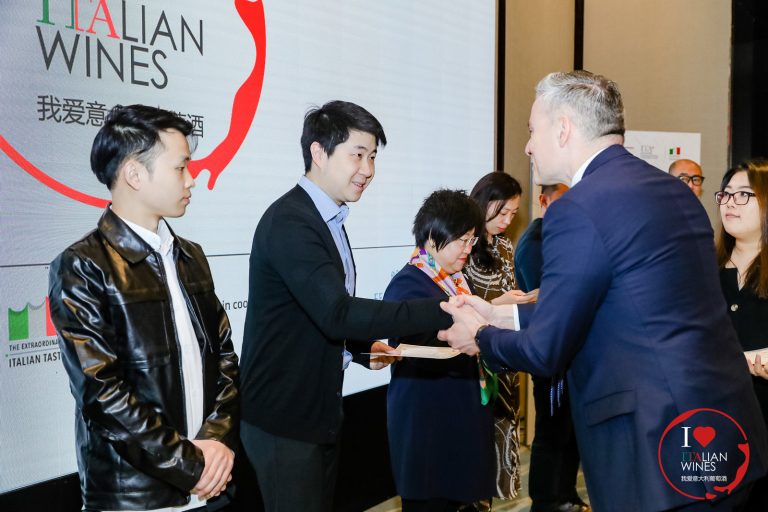 mmexport1679373021061