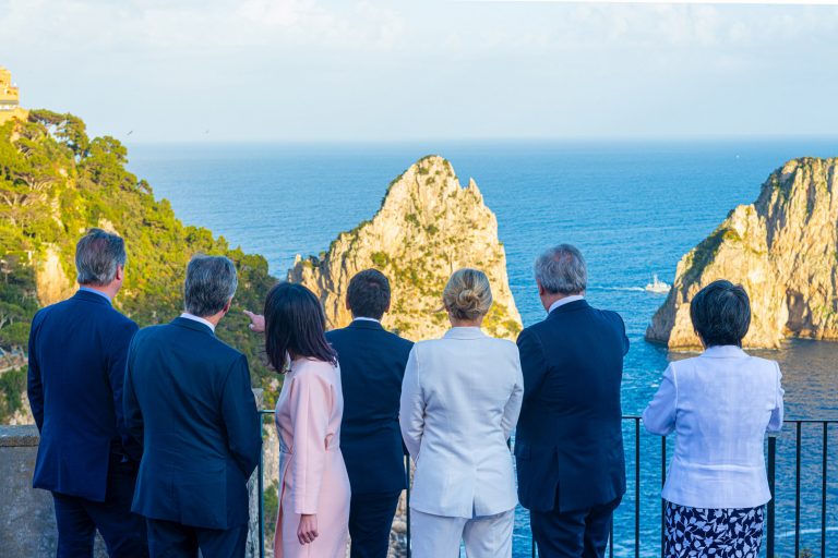 G7-Capri-Leaders-Faraglioni