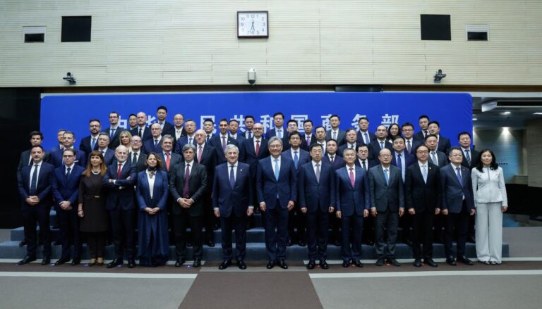 28caedd6-933e-4997-a761-4d0b5bddd6b2