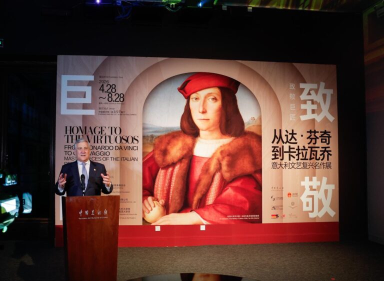 42f37199-2ae4-4189-8d75-218b33fed563