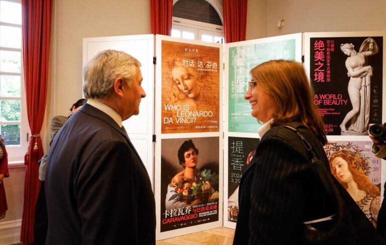 4c51179b-80ab-4c77-9b40-1217fb7f50cb