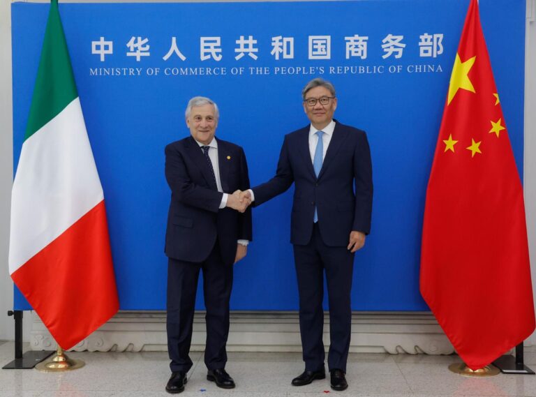 77fde14d-71d2-4ac4-a21d-f3c9595d0798