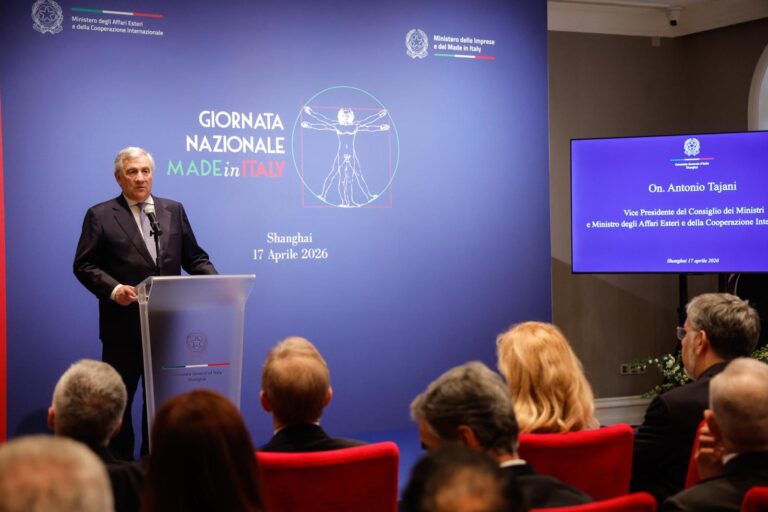 a269fbbd-5079-4eb2-bf88-2edae4880dc3