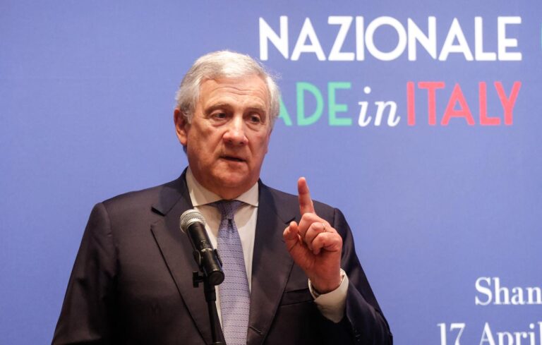 d5b2e3c7-1d84-4096-aa32-c5b0eed91197