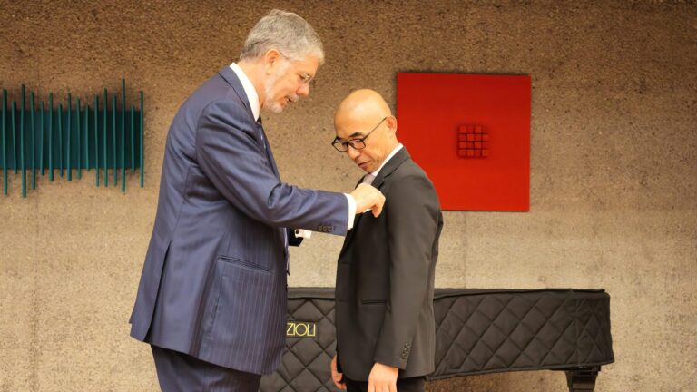 Cerimonia di consegna onorificenza di Cavaliere dell’Ordine della Stella d’Italia al Prof. Zhang Li_9
